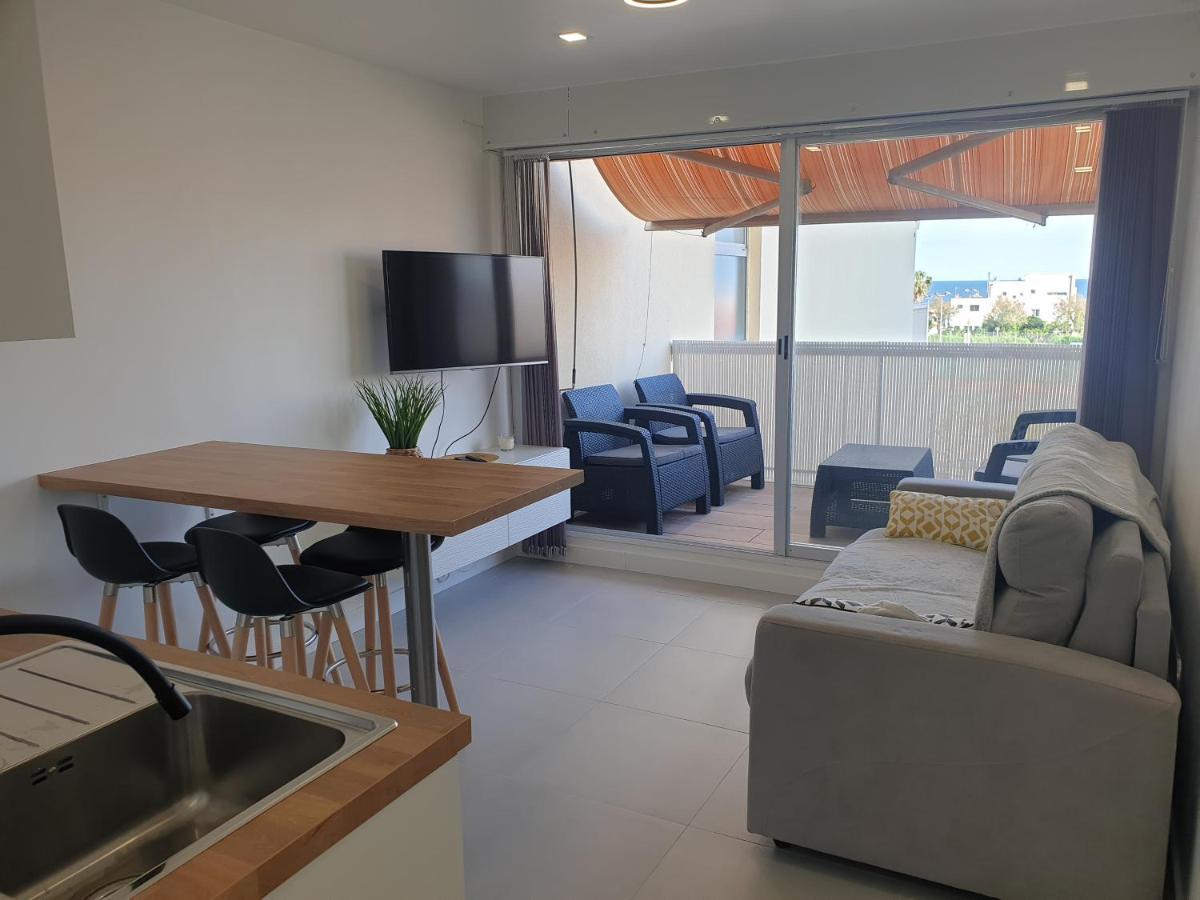 Studio Carnon Bord De Plage Climatise Exterior photo